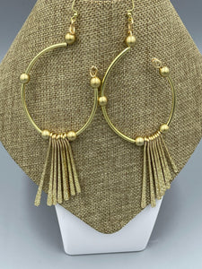 Earrings | 1-Of-A-Kind by Lillie Pearl | Matte Gold Plated Open Oval Hoops