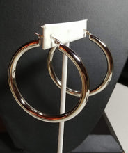 Load image into Gallery viewer, 70mm Seamless Copper Latch Back Closure Earrings
