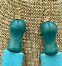 Load image into Gallery viewer, Earrings | &quot;GREENBEAN&quot; | Originals by Lillie Pearl
