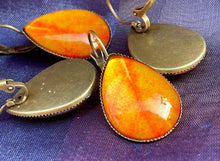 Load image into Gallery viewer, Earrings Sunburst Leaf Fossil Danglers
