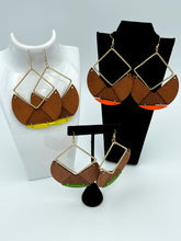 Load image into Gallery viewer, Earrings Oversized Wooden Danglers
