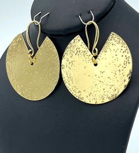 Earrings Hammered Brass Slice Pie Disc Danglers