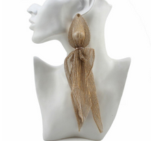 Load image into Gallery viewer, Silky Sheer Fabric Covered Simulated Ivory Pearl  Push Back Studs
